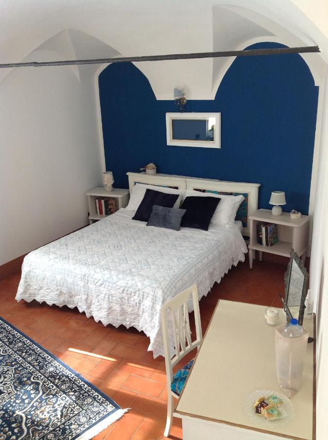 B&B Lacrema ฟีนาเลลีกูเร ภายนอก รูปภาพ
