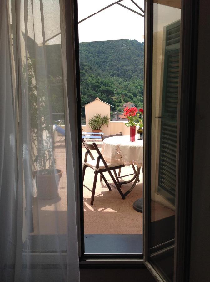 B&B Lacrema ฟีนาเลลีกูเร ภายนอก รูปภาพ